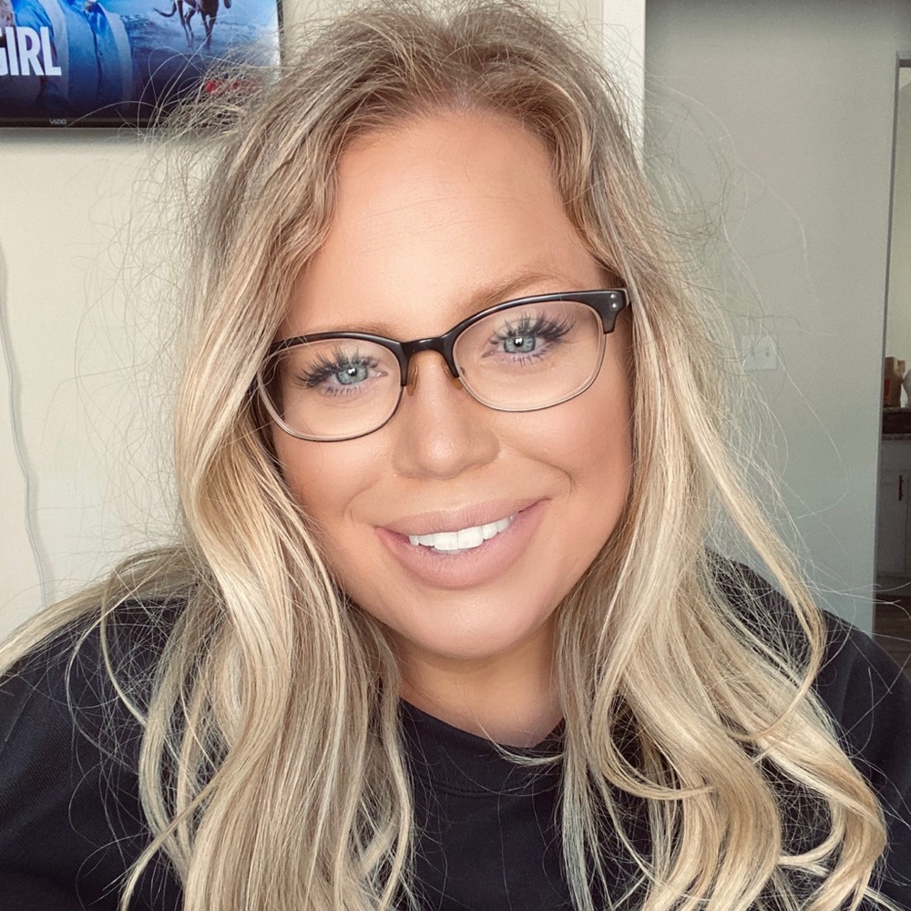 Meet your Posher, Erin